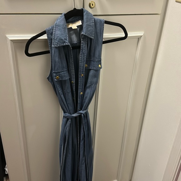 Dresses & Skirts - MK dress